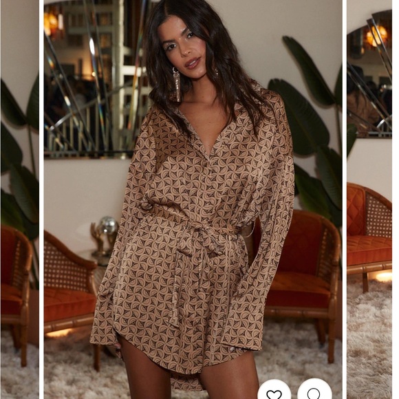 12thTribe AFTER DARK BROWN RETRO SATIN MINI DRESS Large **Sold out online** - Picture 2 of 6